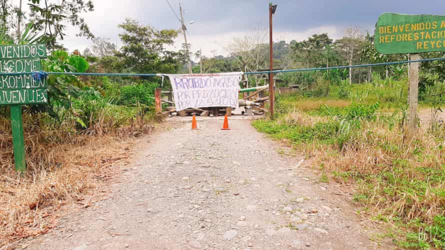 In late February, a Tzamarenda Estalin, a Shuar leader, placed a sign outside his village barring entry.