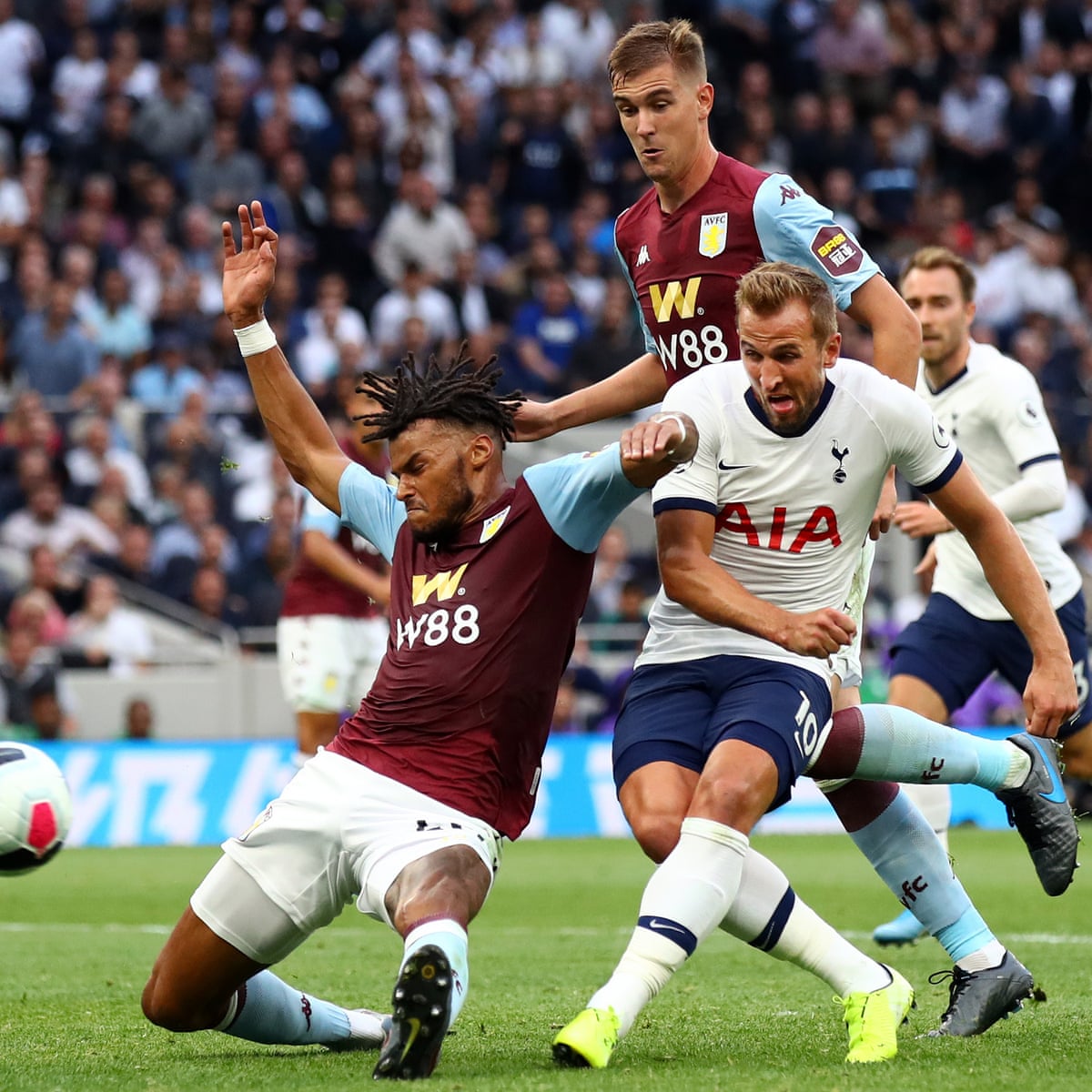 Tottenham v Aston Villa, 1 January 2023