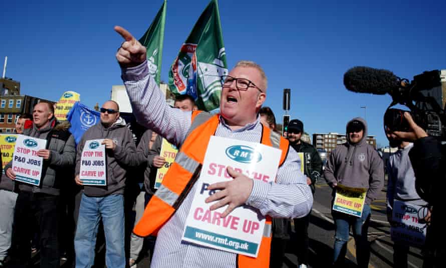 RMT members outside the Port of Dover as P&O Ferries suspended sailings and handed 800 seafarers immediate severance notices.