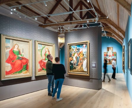 Art gallery with paintings by Spanish masters