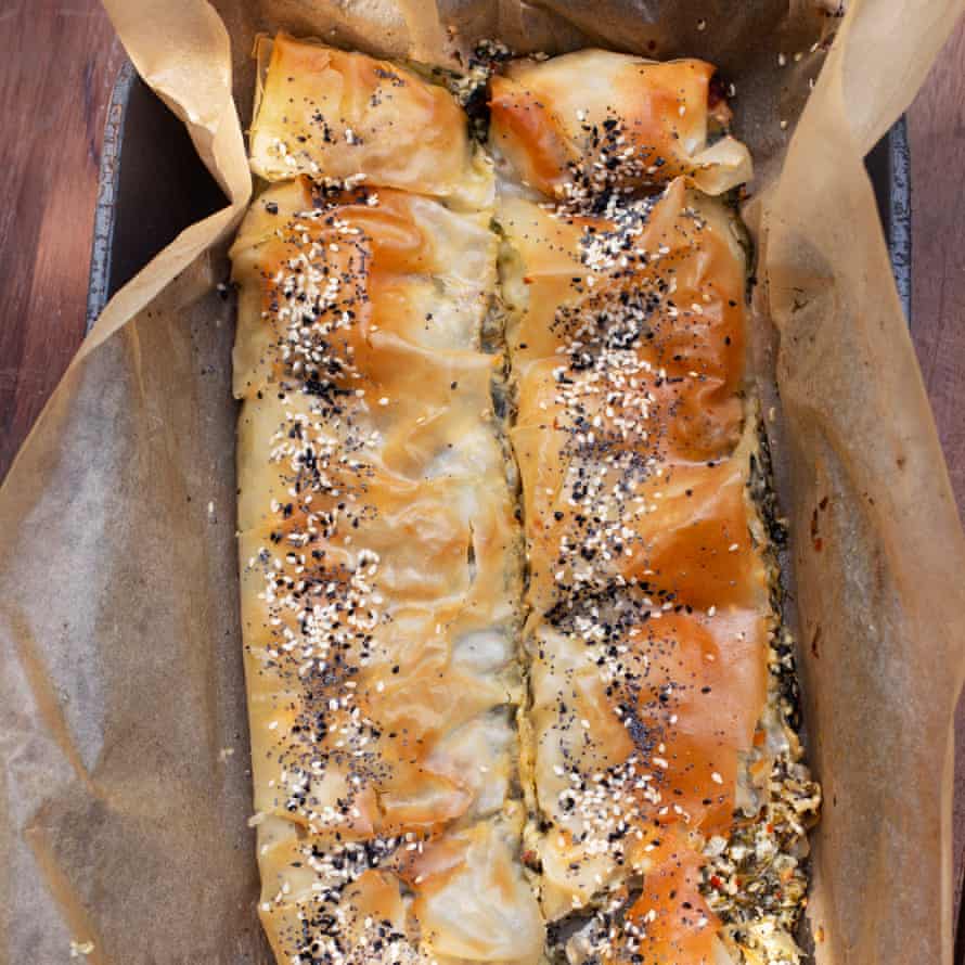 OFM Nigel Spinach Dill Filou Roll