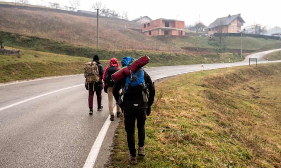 Afghan migrants are seen on their way to Bihać, Bosnia