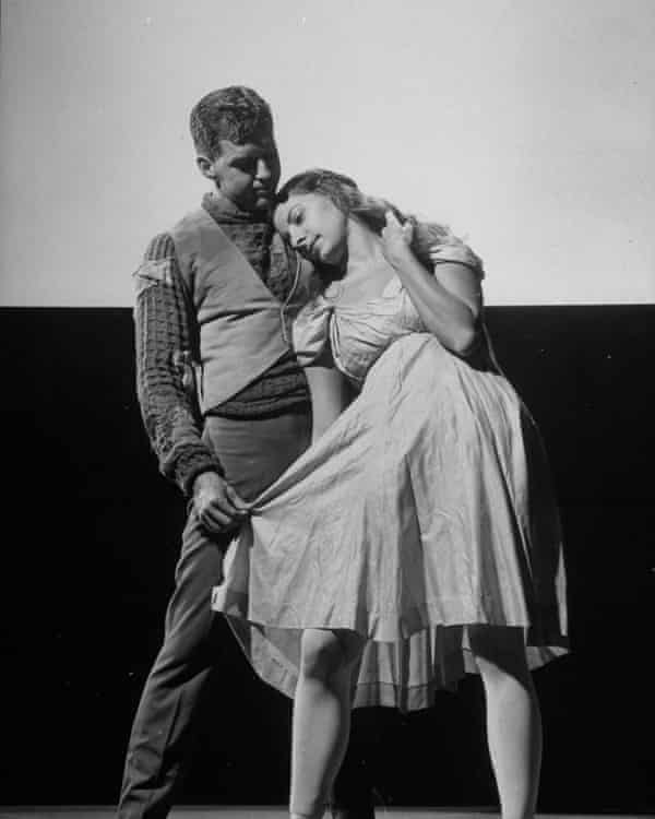 Alicia Alonso and her husband, Fernando, in the American Ballet Theatre production of Undertow, 1947.