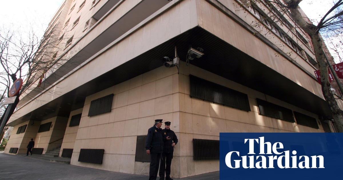 Spanish man accused of sending letter bombs denied bail over risk of fleeing to Russia
