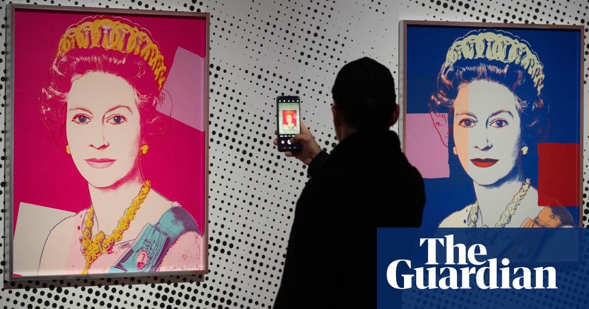 Thieves Use Explosives in Warhol Print Heist