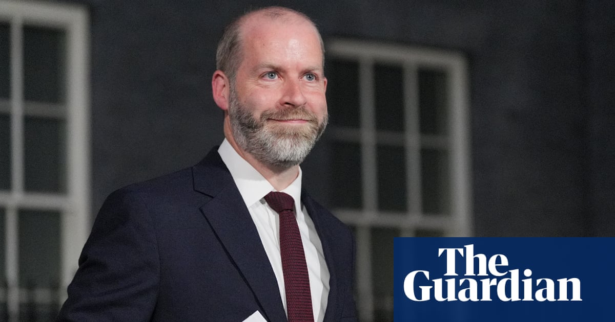 UK officials discussing free movement with EU ahead of summit, says Reynolds