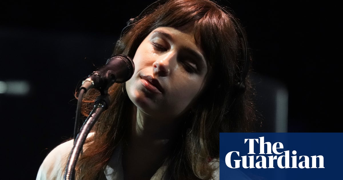 Los 50 mejores álbumes de 2024: No 4 – Clairo: Charm | Clairo (Música) Los 50 mejores álbumes de 2024: No 4 – Clairo: Charm | Clairo (Música)