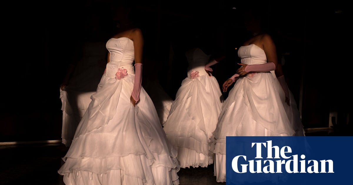 A Teenage Tradition Quinceañera Celebrations In Cuba In Pictures World News The Guardian