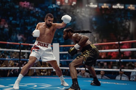 Tw actors as boxers in Fightland