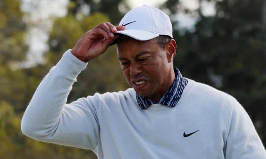 A frustrated Tiger Woods during the third round.