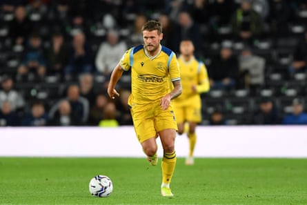 John Swift of Reading could be an option to bolster Marcelo Bielsa’s midfield.
