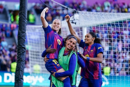 Ewa Pajor celebrates after scoring her second goal