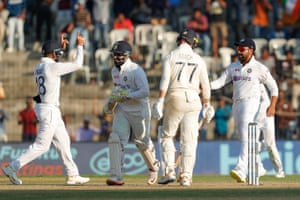 India celebrate the wicket of Jack Leach.
