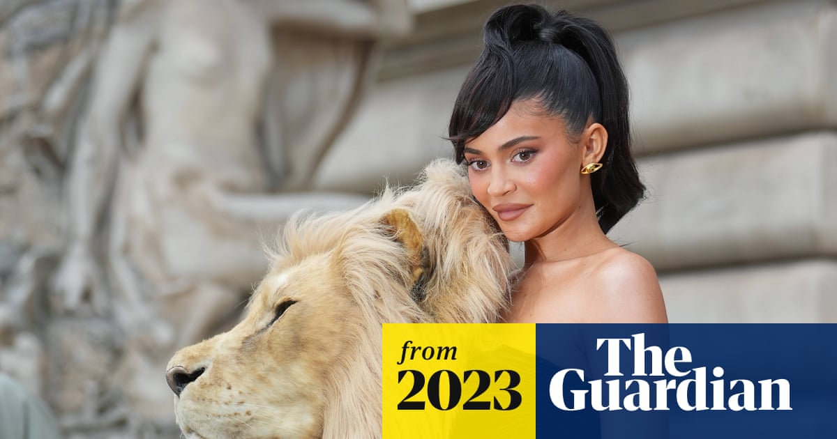 lion head dress designer PETA Defends Kylie Jenner's Lion Head Dress