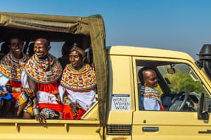 Trabalho de campo da comunidade de Samburu