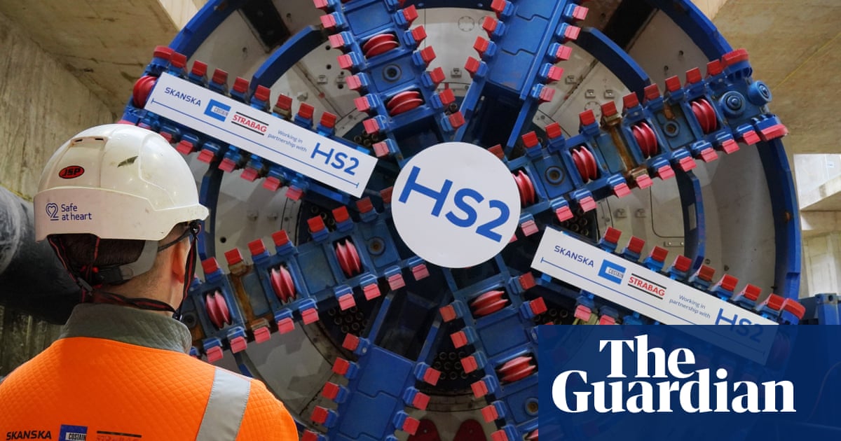 HS2 delayed beyond 2033 as minister attacks appalling mess'