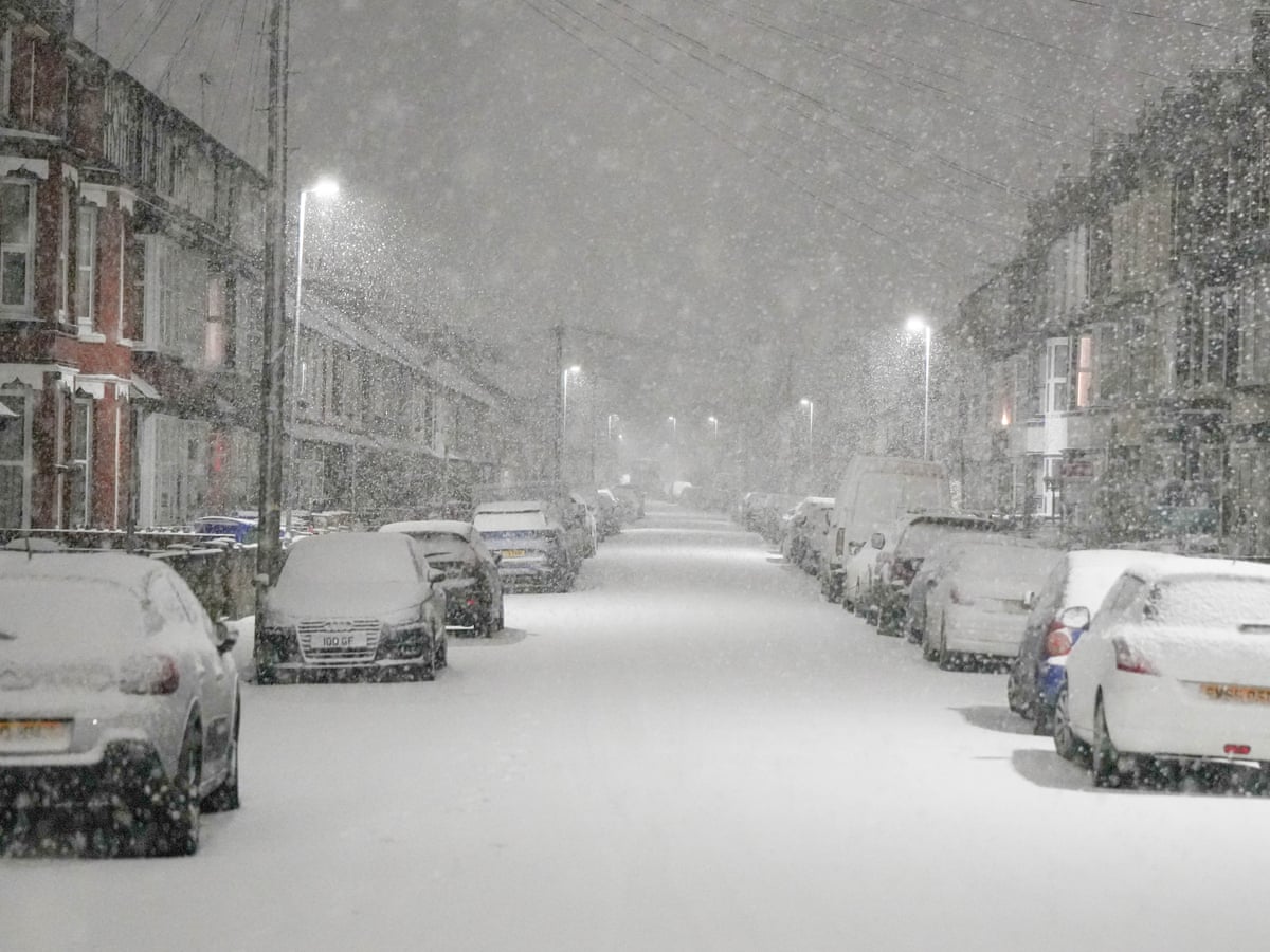 More snow and ice warnings issued as subzero temperatures persist in UK, UK weather