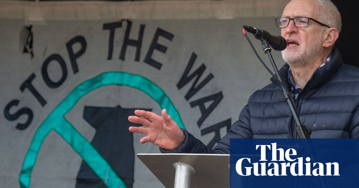 Corbyn will not regain Labour whip while endorsing Stop the War, suggests Starmer