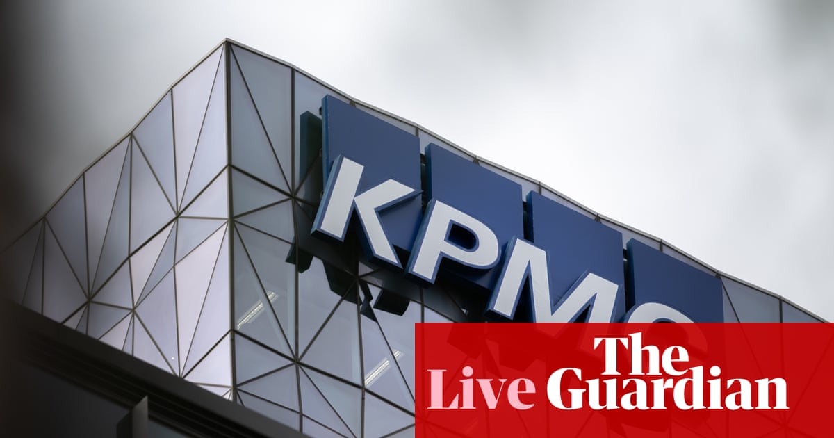 Australia news live: Westpac accuses KPMG of ‘drip feeding’ information on alleged leaks; Qantas refunds passengers stranded in Johannesburg for two nights