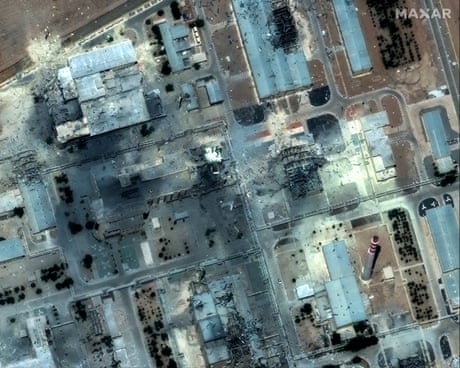 Destroyed buildings at Isfahan nuclear technology centre