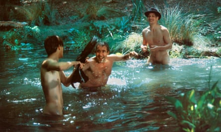 Sands, Simon Callow e Rupert Graves in Camera con vista.