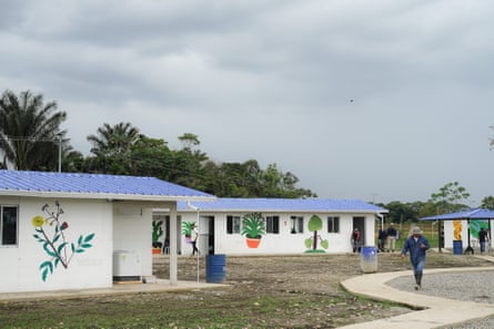 The ZUT has been decorated with graffiti created by former combatants