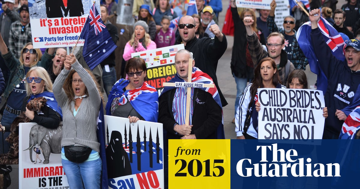 Five arrested as Reclaim Australia and antiracism protesters face off in Sydney Reclaim Five arrested as Reclaim Australia and antiracism protesters face off in Sydney Reclaim