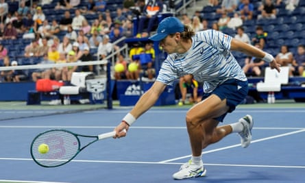 Alex de Minaur returns a shot to Jordan Thompson during the fourth round of the US Open.