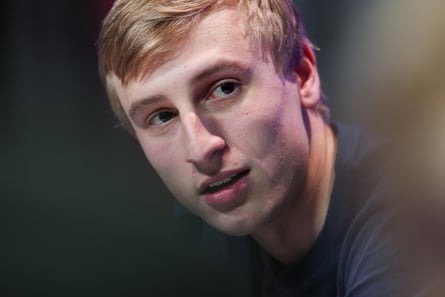 Jordan Stolz speaks with reporters at the Team USA media summit at New York’s Javits Center in October.