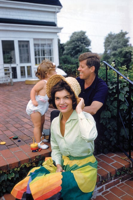 Jackie, JFK and Caroline on the patio of the family’s Hyannis Port home in 1959.