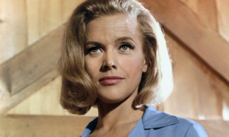 465px x 279px - Honor Blackman, James Bond's Pussy Galore, dies aged 94 | Movies | The  Guardian