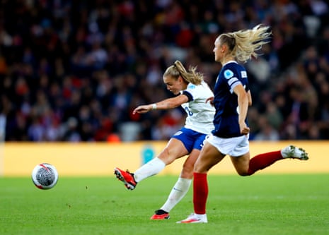England's Georgia Stanway attempts a shot on goal against Scotland.