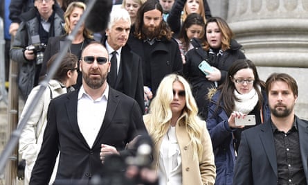 Kesha leaves court, 2016.
