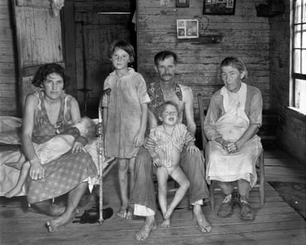 Walker Evans: Sharecropper’s Family, Hale County, Alabama 1936