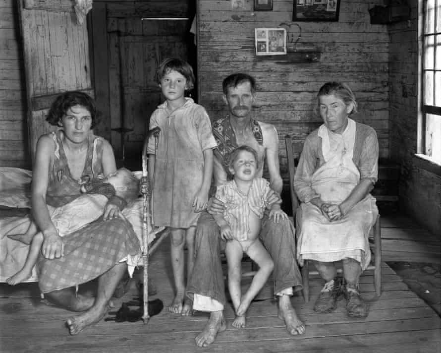 Walker Evans: Sharecropper's Family, Hale County, Alabama 1936