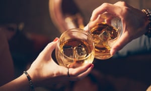 Meals, temper and music: why single malt's enchantment is way broader than you suppose | Drink exterior the field 3 A couple makes a toast with two glasses of whiskey