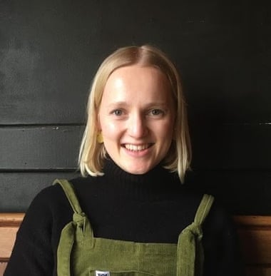 Ellie Stevens, 29