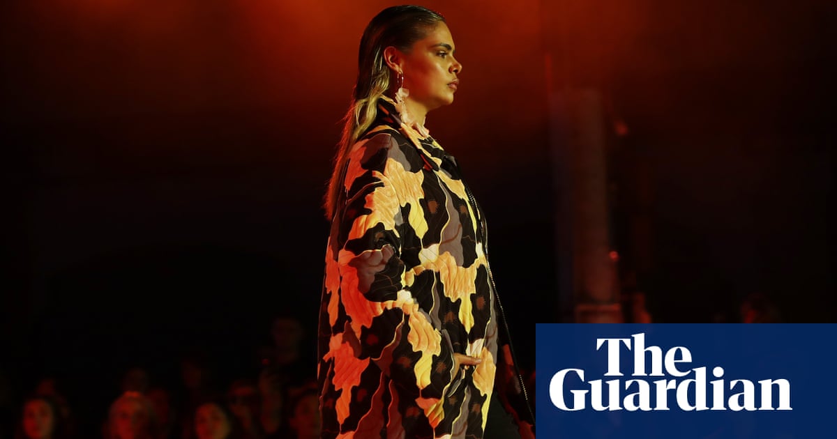 Wiradjuri designer Denni Francisco wins top prize for second year at 2022 National Indigenous Fashion Awards