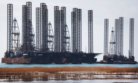 Gas platforms off the coast of Azerbaijan’s capital, Baku, in the Caspian Sea