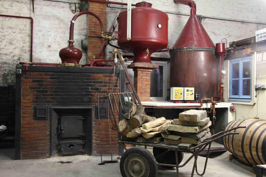 Distilling equipment at Raison Personnelle