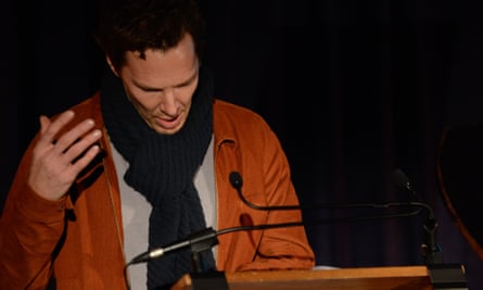 Benedict Cumberbatch reads a letter at HMP Brixton.
