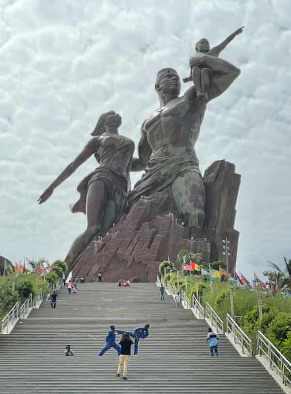 African Renaissance Monument, Dakar