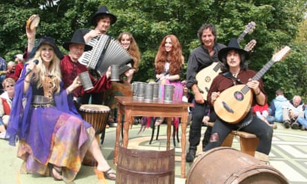 Ritchie Blackmore (far right) and his wife, Candice Night (far left) in Blackmore’s Night in 2006.