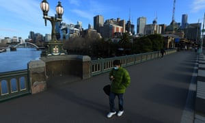 They Didn T Close The Deal New Zealand Looks On In Horror At Melbourne Covid 19 Crisis World News The Guardian