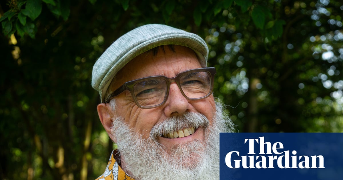 A moment that changed me: I spent a day with some naturists – and it cured my shy bladder A moment that changed me: I spent a day with some naturists – and it cured my shy bladder