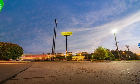 Waffle House restaurant roadside diner.