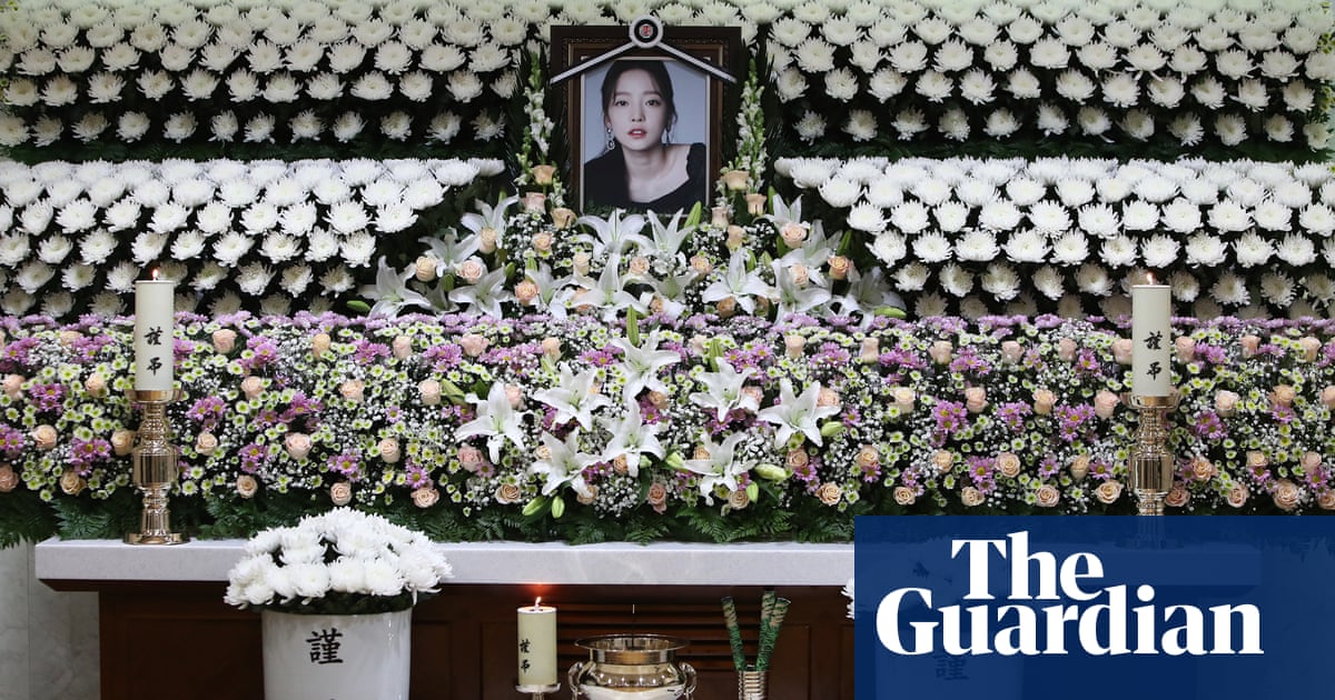 I Have Reported On 30 Korean Celebrity Suicides The Blame Game