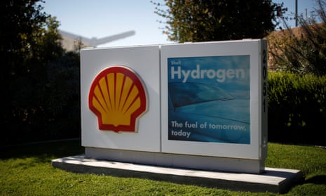 A Shell hydrogen station for hydrogen fuel cell cars in Torrance, California.