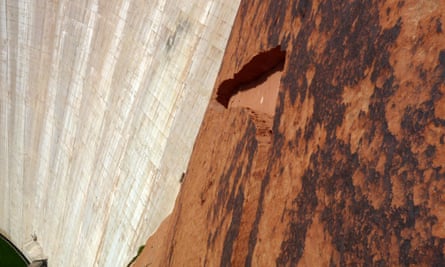 A missing section of sandstone by the Glen Canyon dam near Page, Arizona.