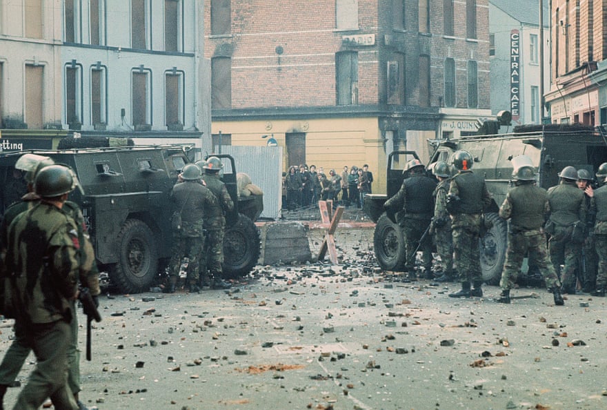 British soldiers on William Street minutes before paratroopers opened fire